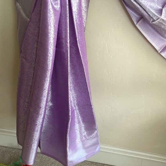 Saree - Picture 8 of 11